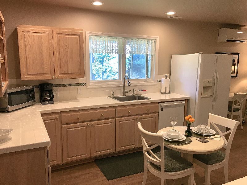 Furnished Finder property 270976_1 photo 14