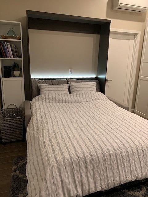 Murphy Bed made up