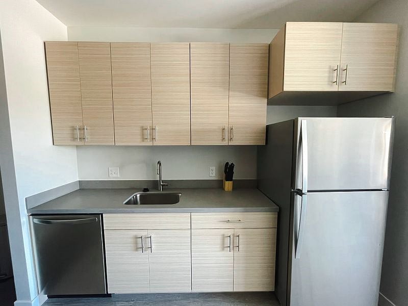 Furnished Finder property 271437_7 photo 17