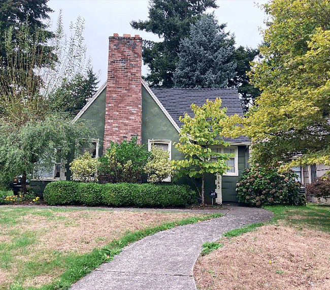 Lovely & Charming Home