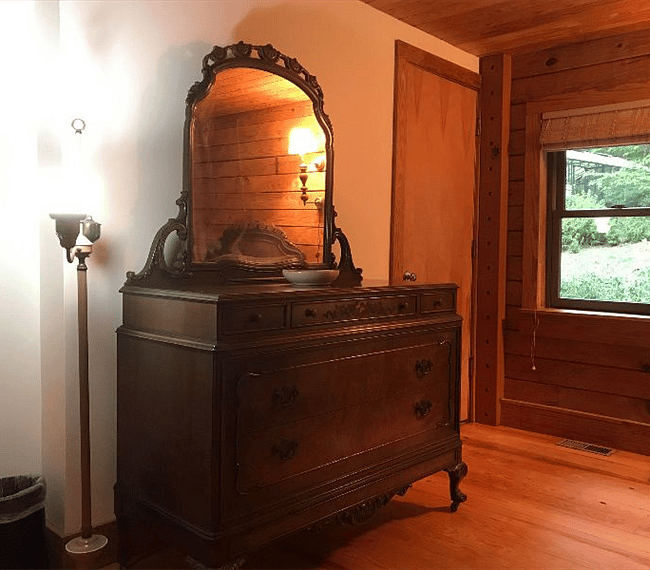 Antique dresser/vanity for you to use!