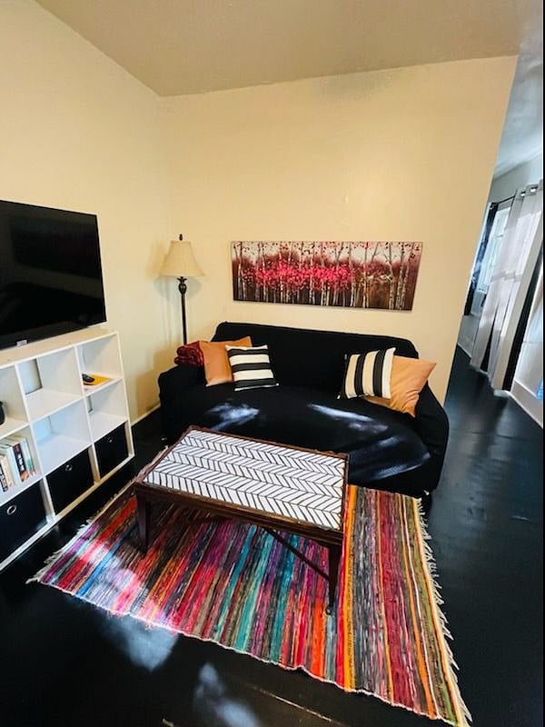 Furnished Finder property 272087_3 photo 6
