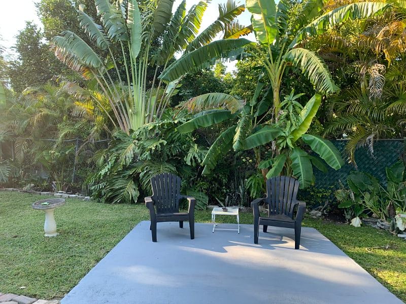 Nice spot to feel the breeze or catch some rays of sun!
