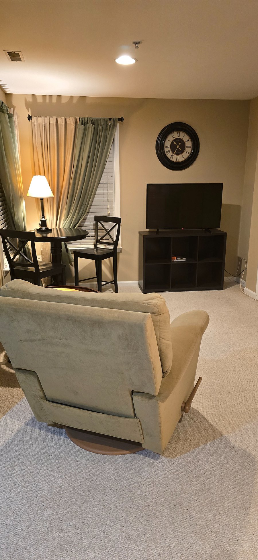 Furnished Finder property 272209_1 photo 26