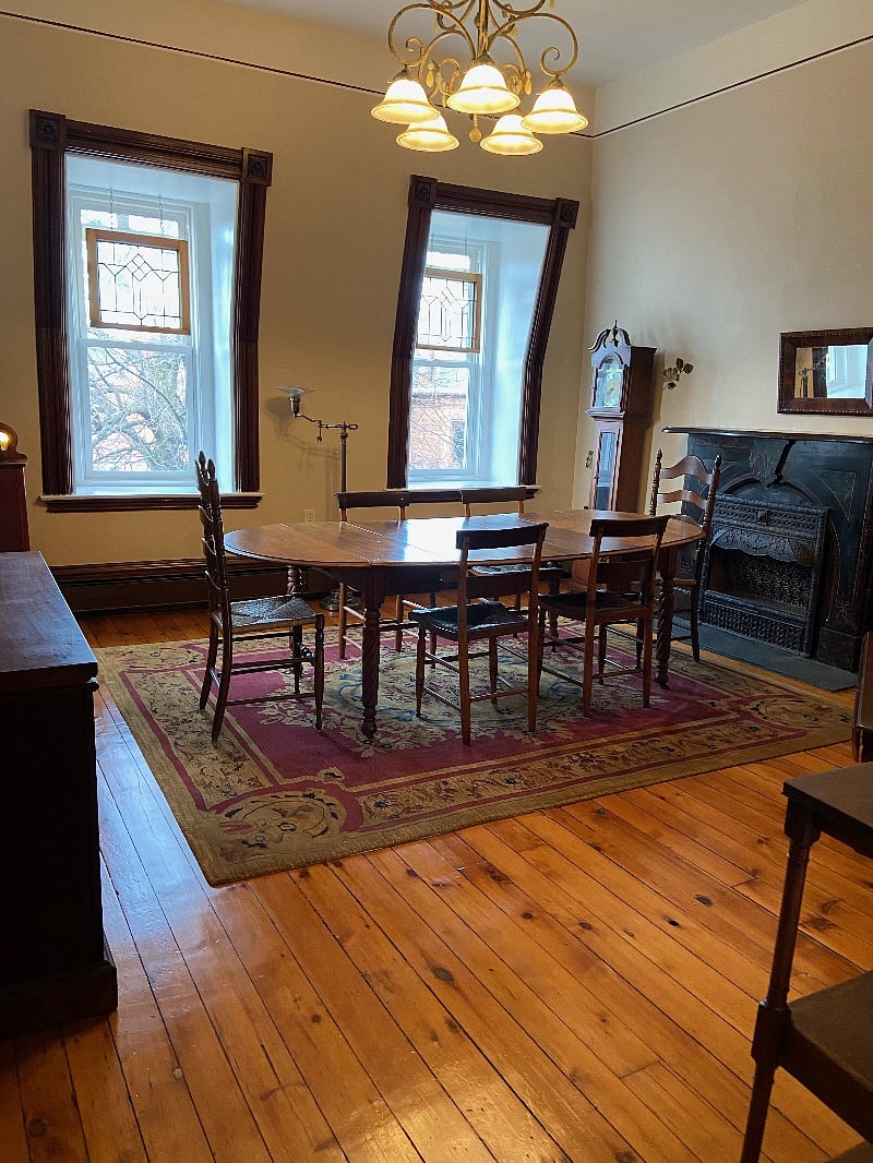 Furnished Finder property 272405_2 photo 4