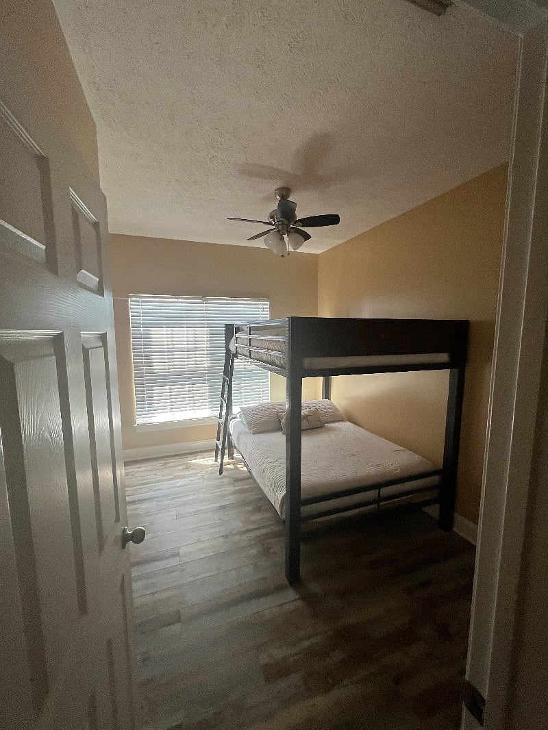 Furnished Finder property 272457_1 photo 17