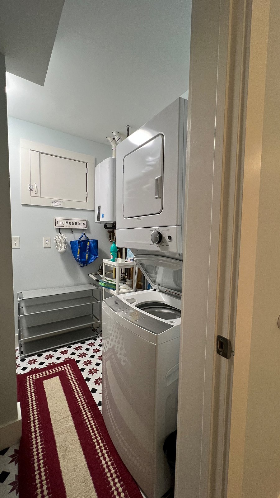 Washer/Dryer in unit!