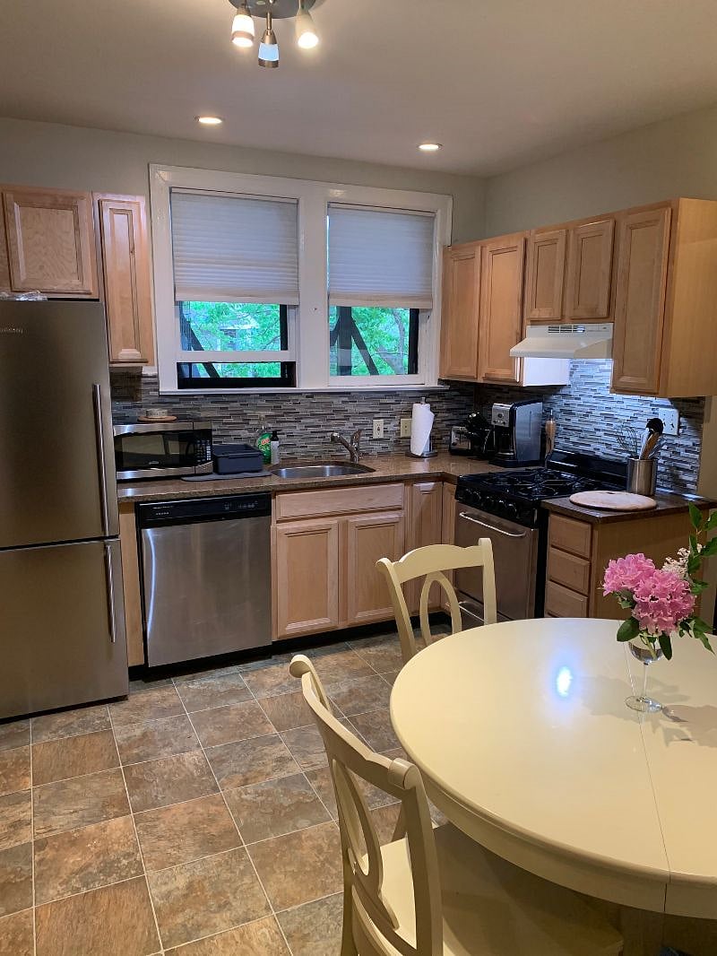 Furnished Finder property 272584_1 photo 7