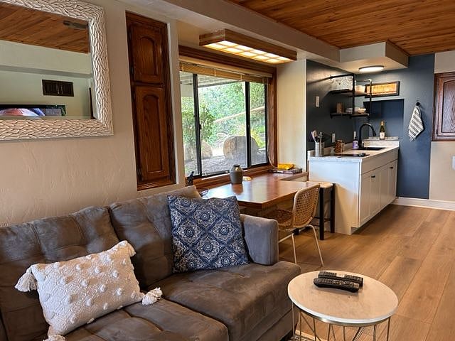 Furnished Finder property 272740_2 photo 14