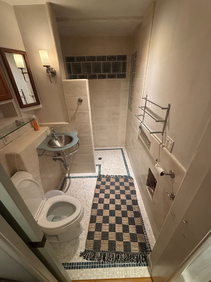 Furnished Finder property 272933_2 photo 11