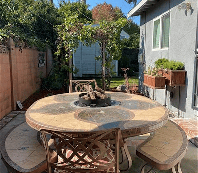 Seating area