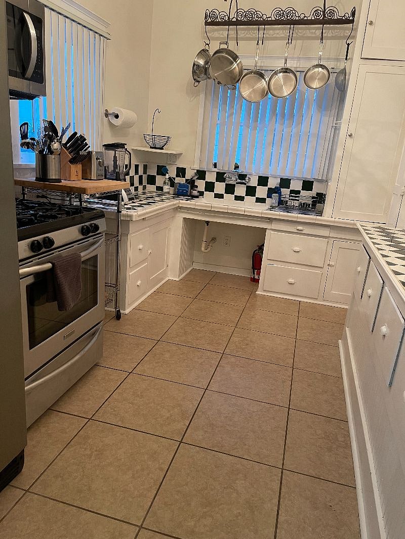 Furnished Finder property 273226_1 photo 13