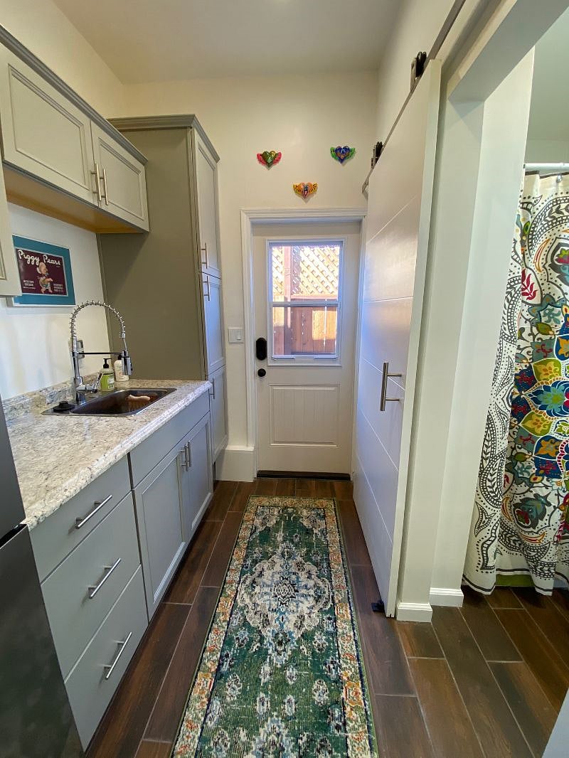 Enter into kitchen