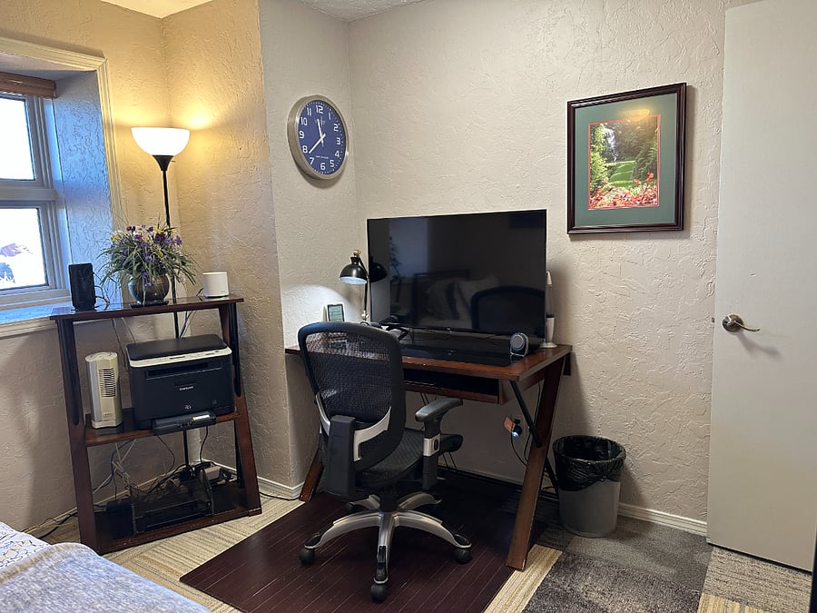 Writers desk with printer/scanner