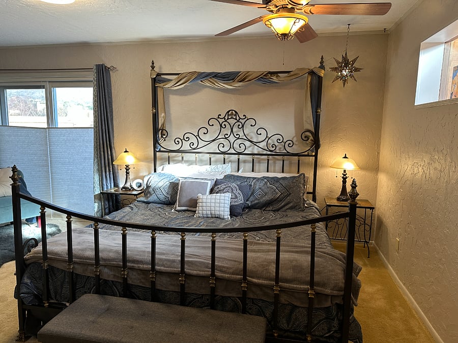 New king pillowtop mattress