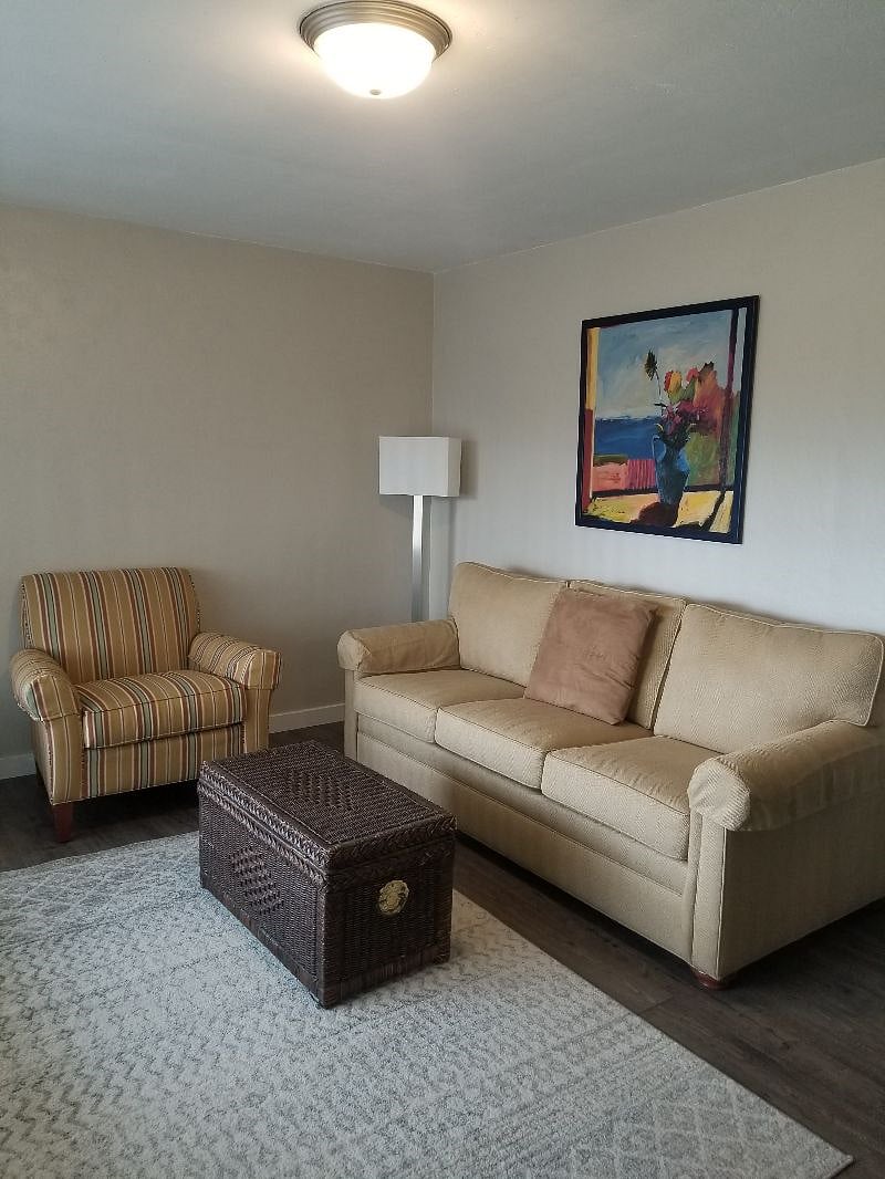 Furnished Finder property 273398_2 photo 1