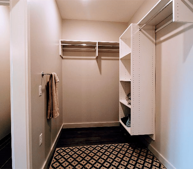 Big Walk-in Closet