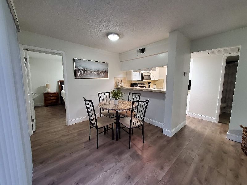 Furnished Finder property 273626_1 photo 3