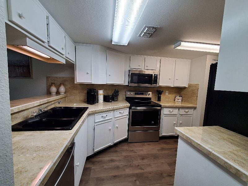 Furnished Finder property 273626_1 photo 5