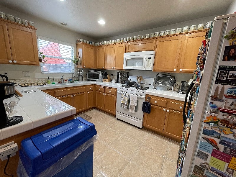 Large gourmet kitchen. All amenities provided, including spices, cooking oil and a large assortment of small appliances.
