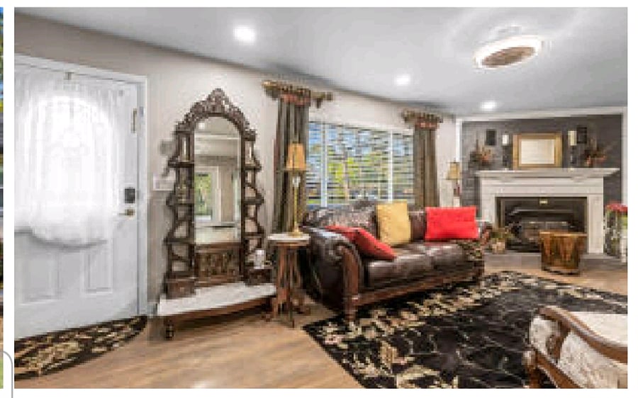 Living room.