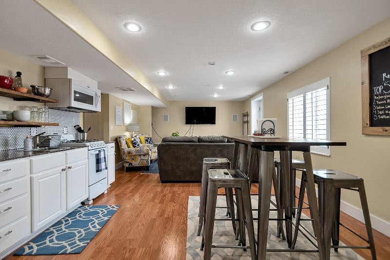 Furnished Finder property 274007_1 photo 6