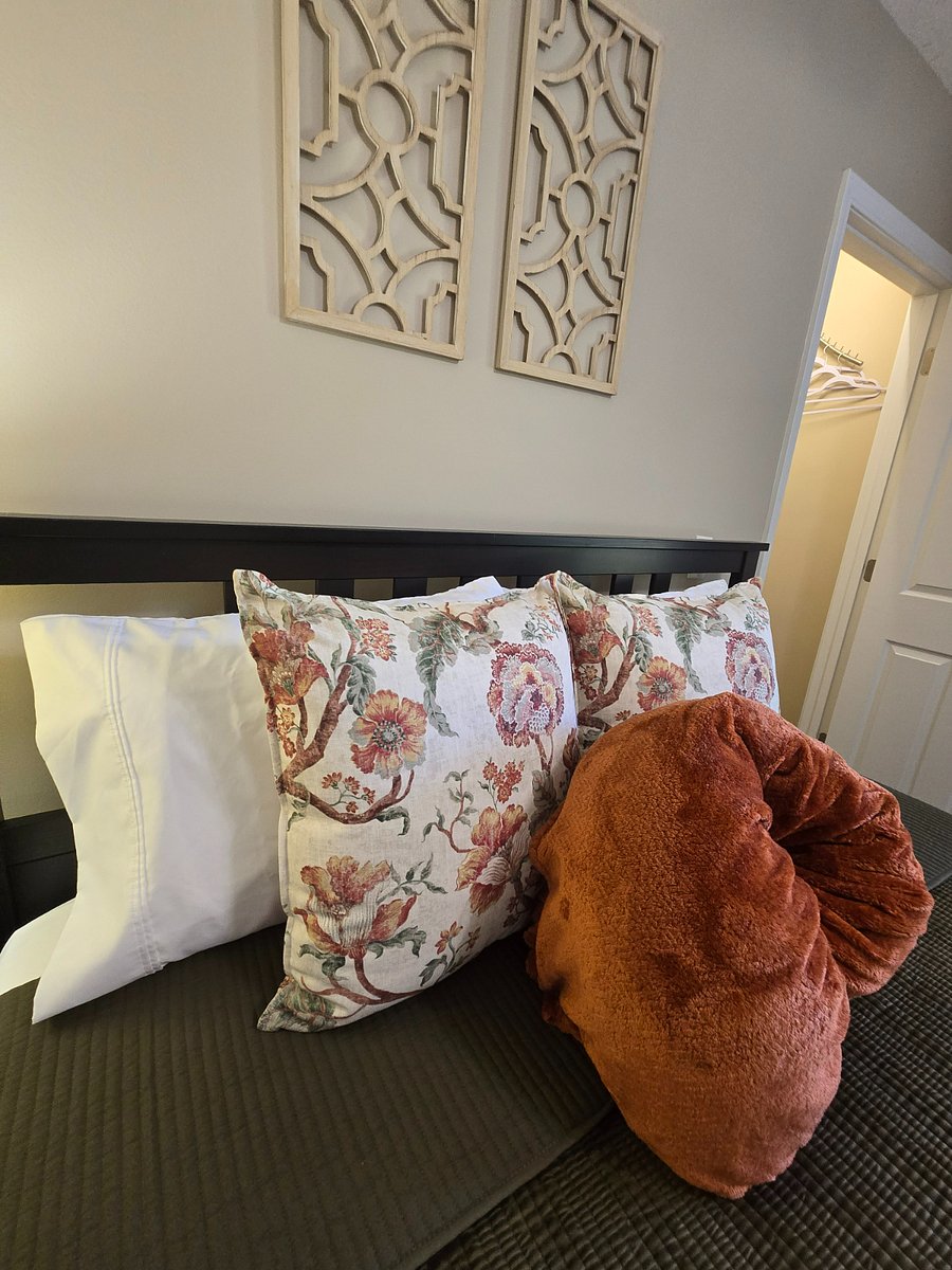 Furnished Finder property 274150_1 photo 16