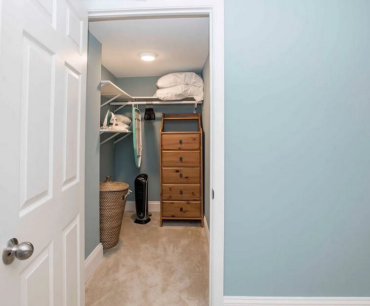 Bedroom Closet