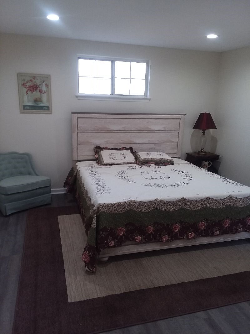 King Sized Bed, comfortable memory foam mattress, available black out shades for daytime sleeping, large lighted closet.