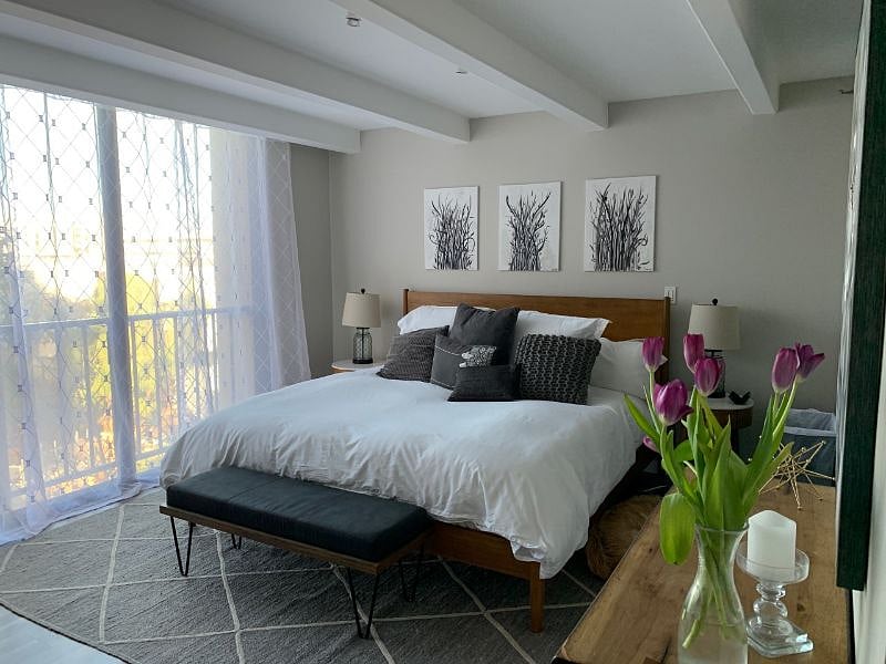 Master bedroom, Nectar mattress + high end bedding