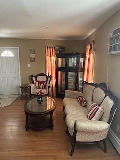 Furnished Finder property 274471_2 photo 1