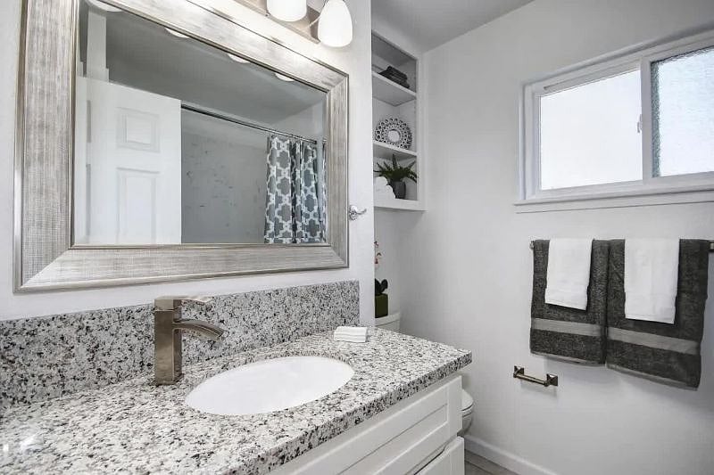 Hallway bathroom, granite countertops