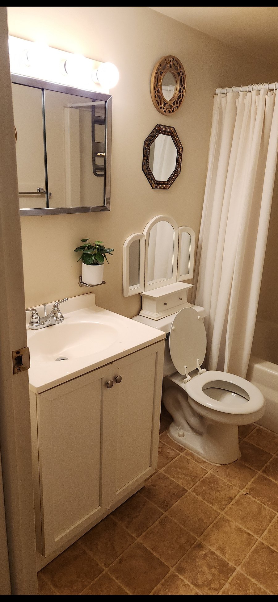 Furnished Finder property 274873_10 photo 5