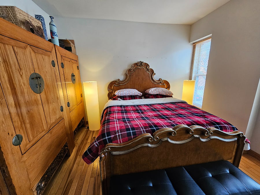 King bed