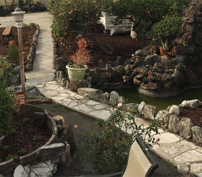 Capture The Charm, Love The Space, Live The Location