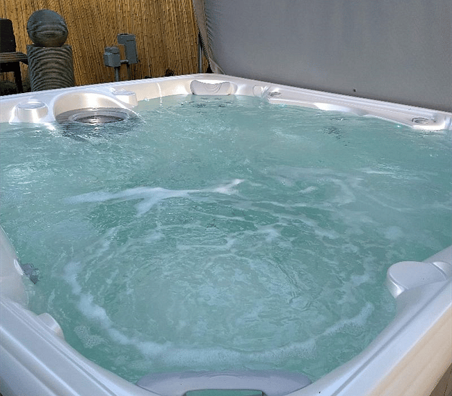 Seven person hot tub April 1st - December. Weather permitting.