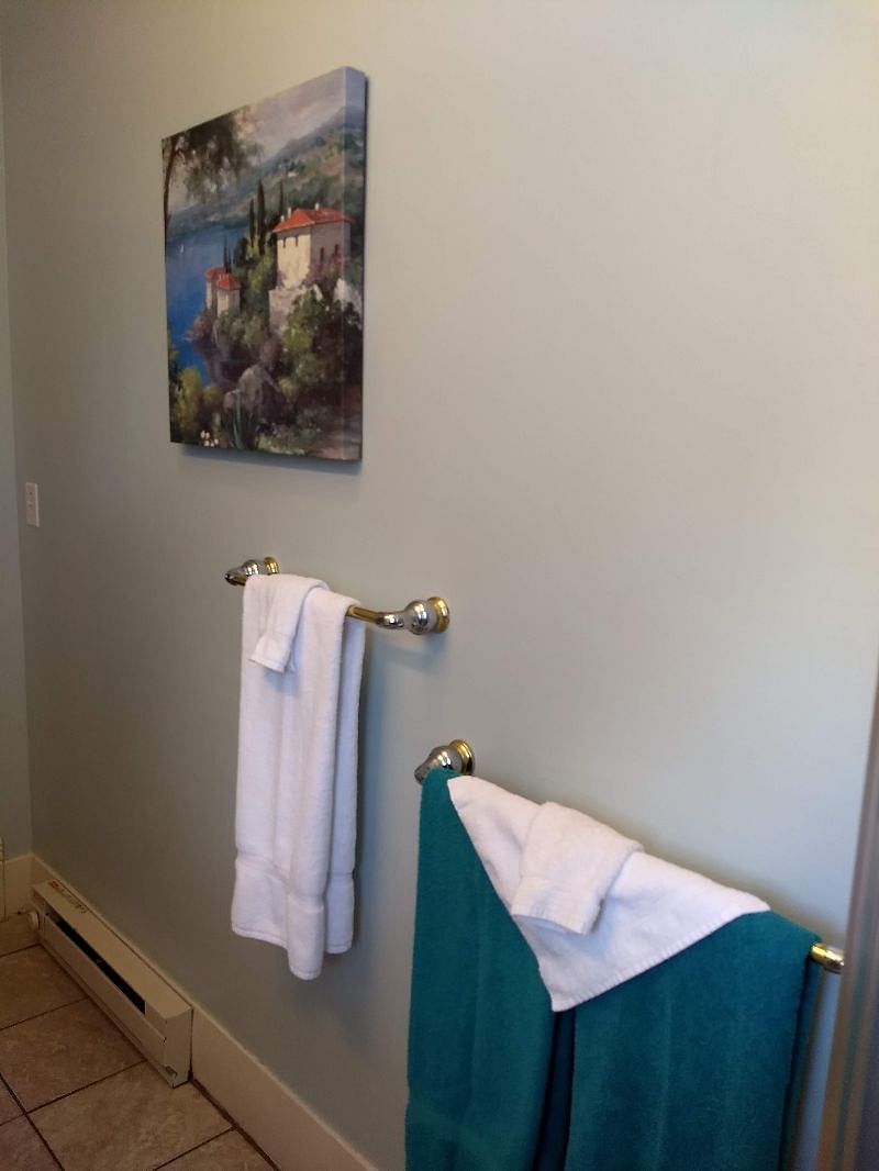 All bed and bath linens included.
