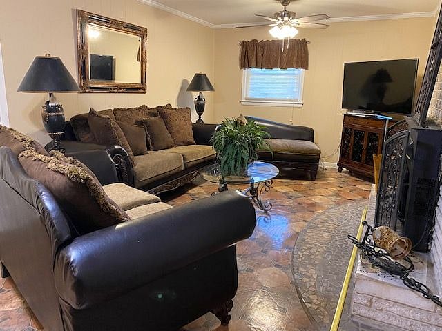 Family Room.
