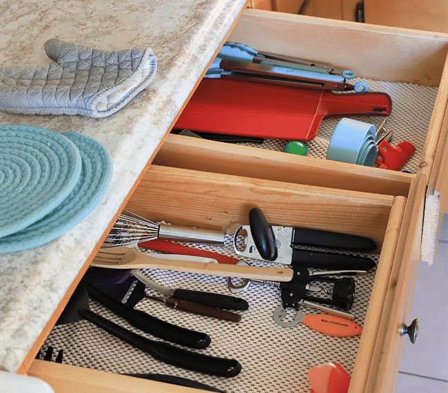 Many utensils for use