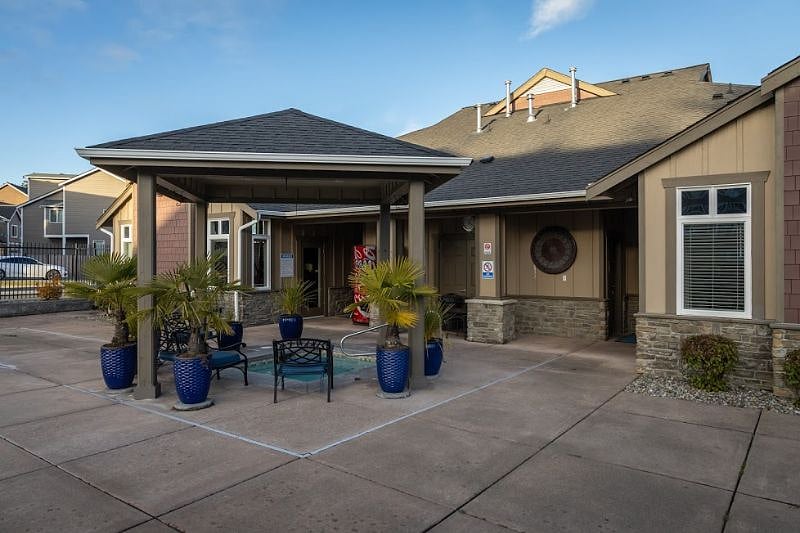 Furnished Finder property 275620_1 photo 25