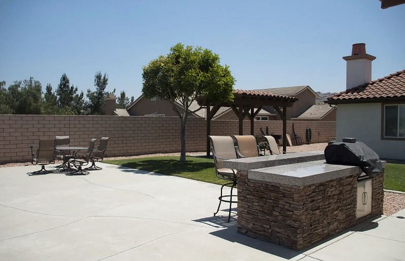 BBQ for guests to use