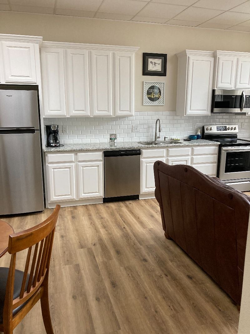 Furnished Finder property 275808_10 photo 4