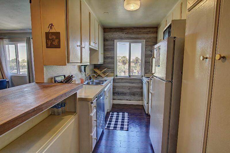 Furnished Finder property 275957_1 photo 12