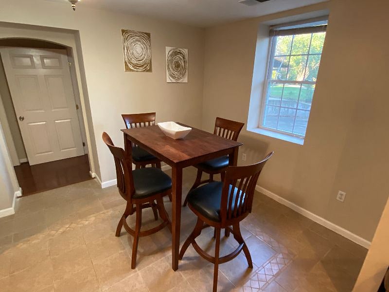 Furnished Finder property 276161_1 photo 3