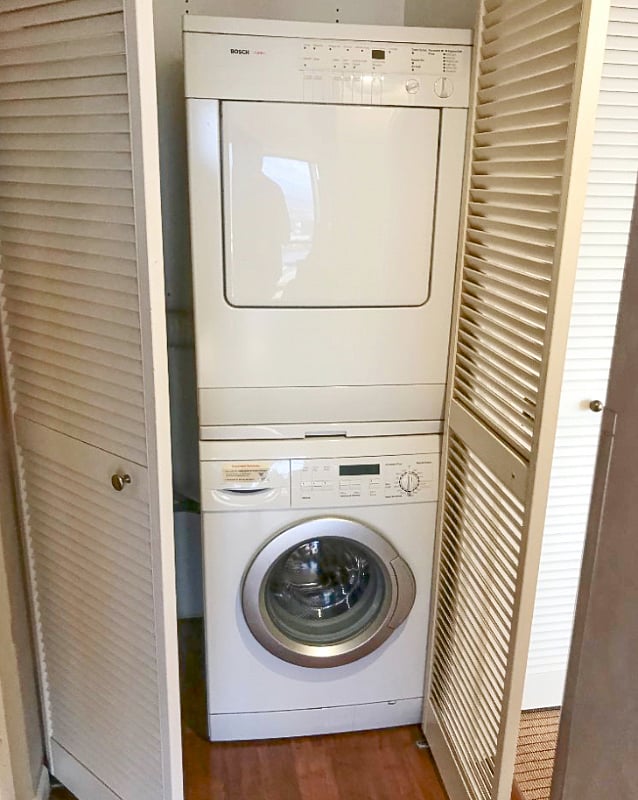 Bosch washer & dryer set.