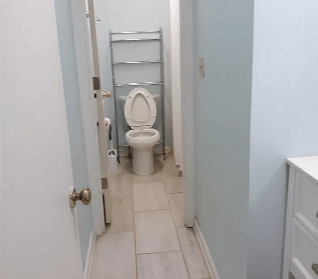 2nd Floor Bath
