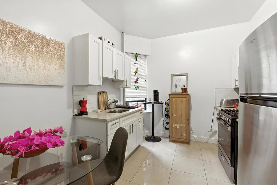 Fully stocked kitchen with all the cooking amenities you need, stove, oven, fridge, cookware, flatware, blender, toaster, coffee maker etc.