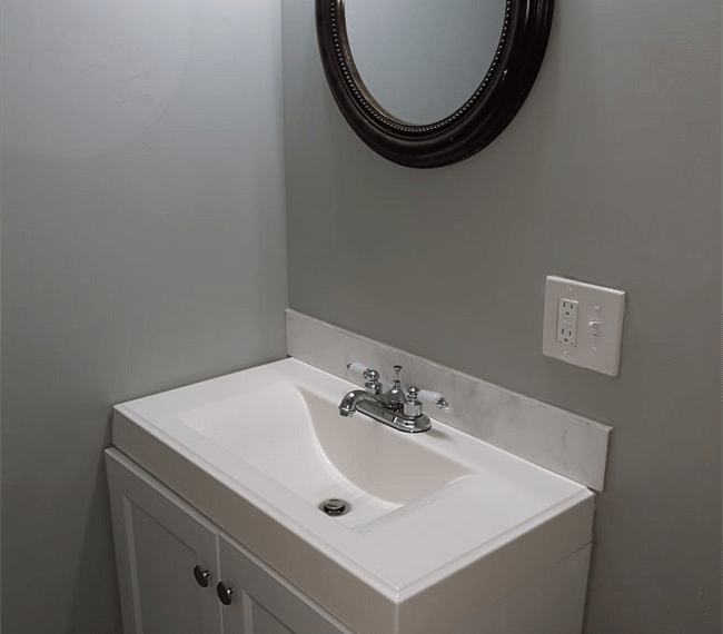 Full bathroom