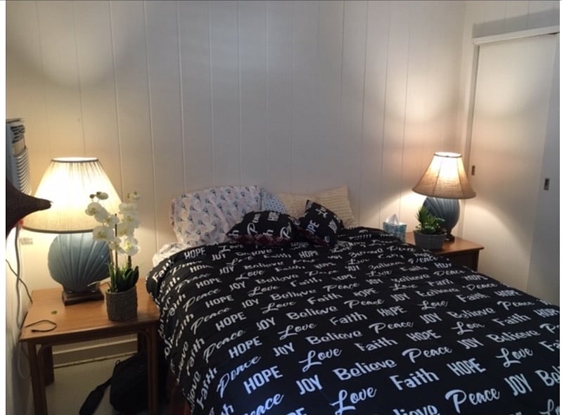 New Queen bed: firm