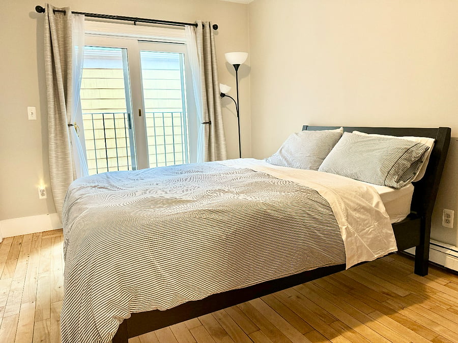 Bedroom 2 Queen